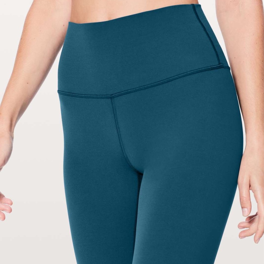 lululemon align crop nile blue crop 21" size 4